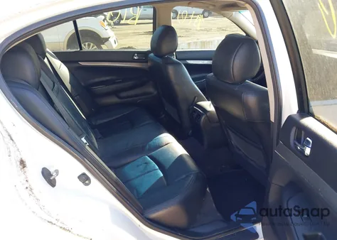 2013 Infiniti G37X из США, поврежденный, VIN JN1CV6ARXDM351627